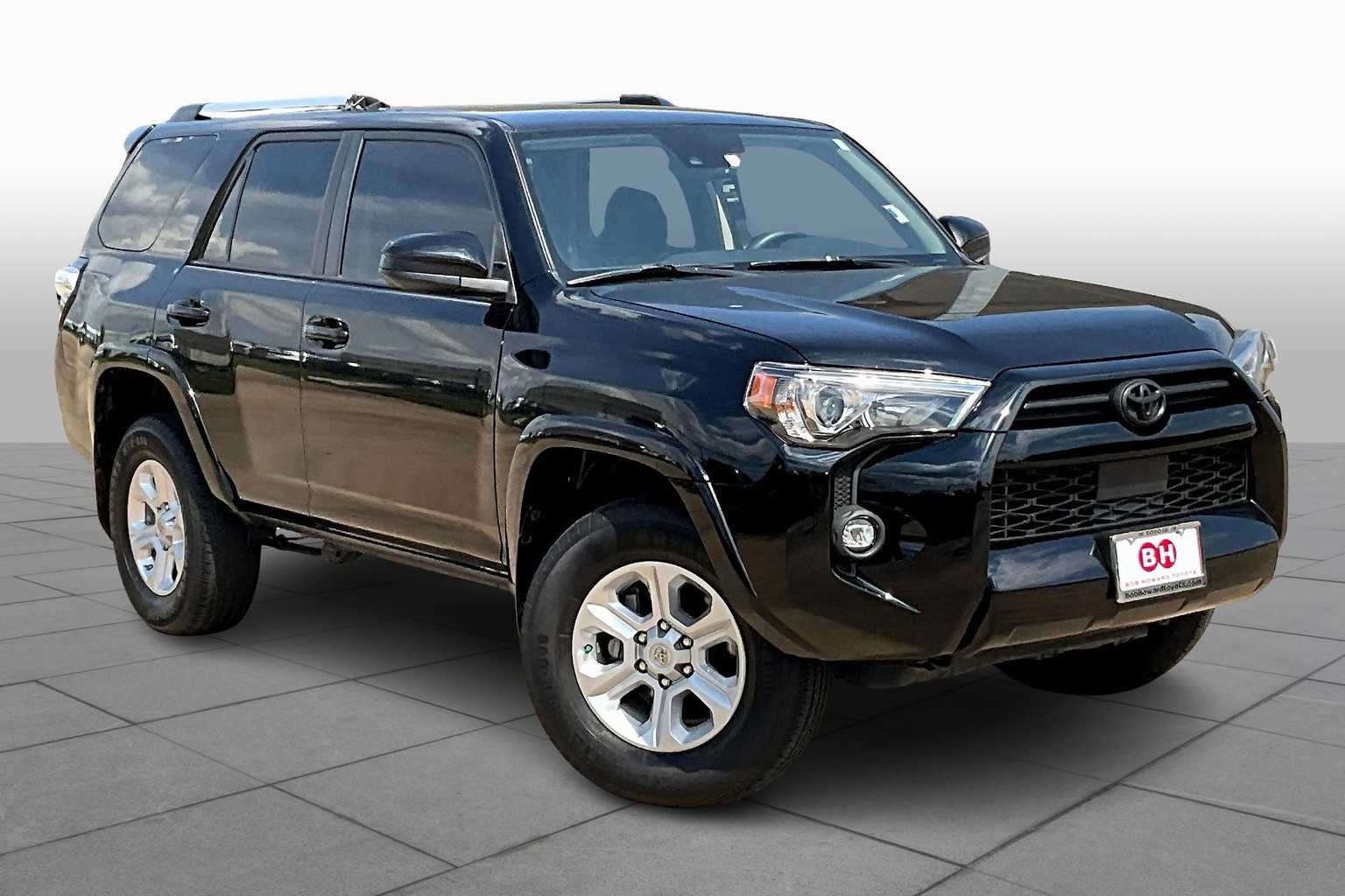2021 Toyota 4Runner SR5 photo 2