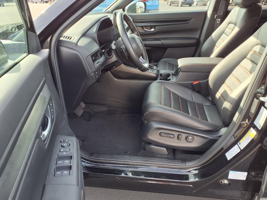 2025 Honda CR-V Hybrid Sport-L photo 18