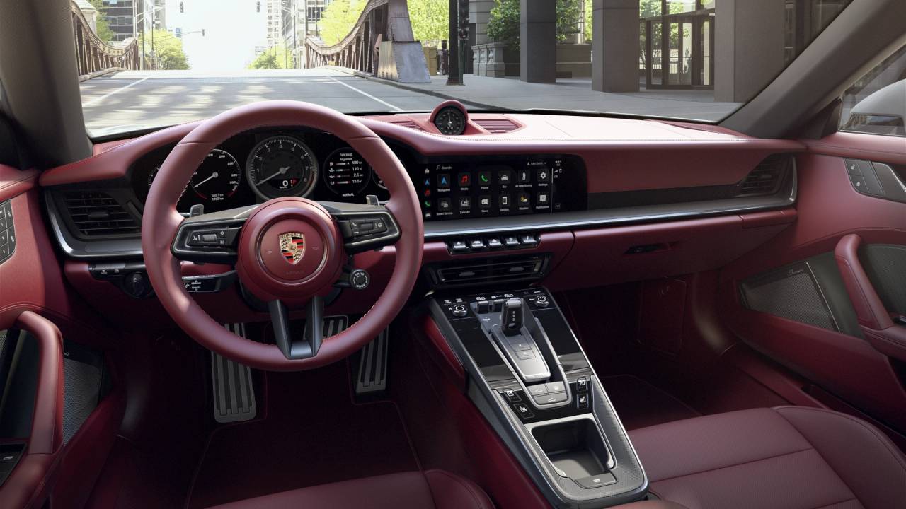 2024 Porsche 911 4S photo 4