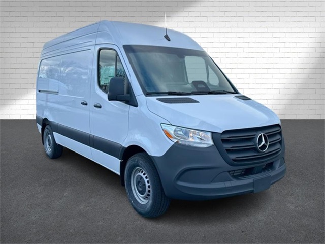 2025 Mercedes-Benz Sprinter Cargo Van Base's photo