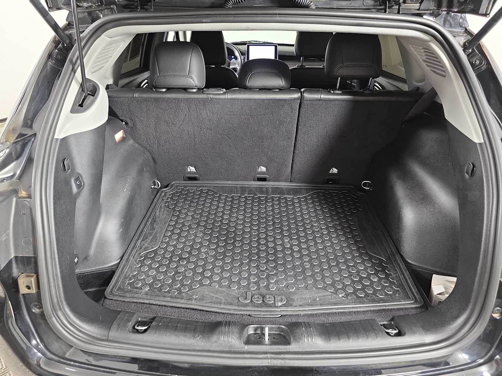 2022 Jeep Compass Trailhawk photo 32