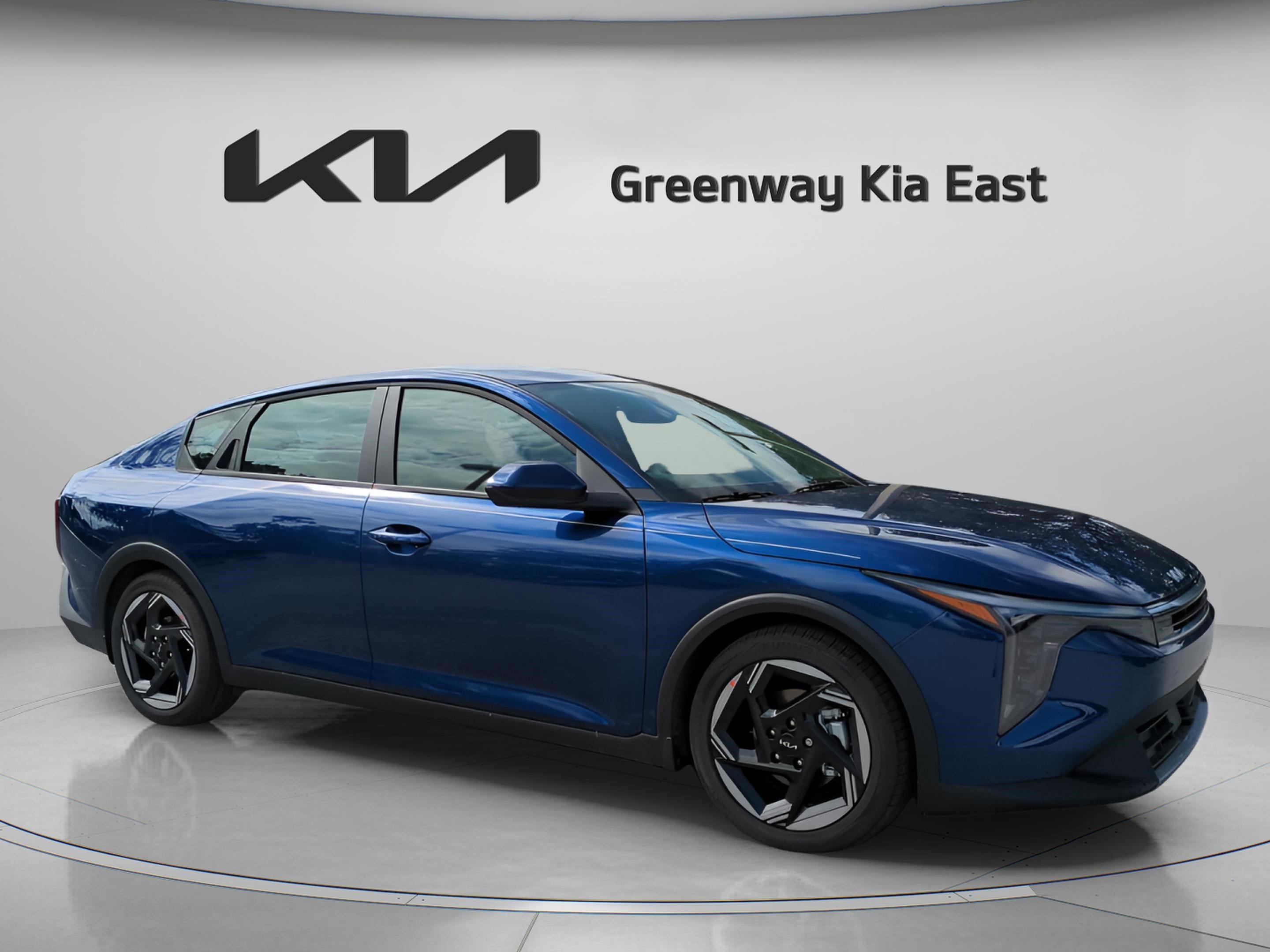 2025 Kia K4 EX's photo