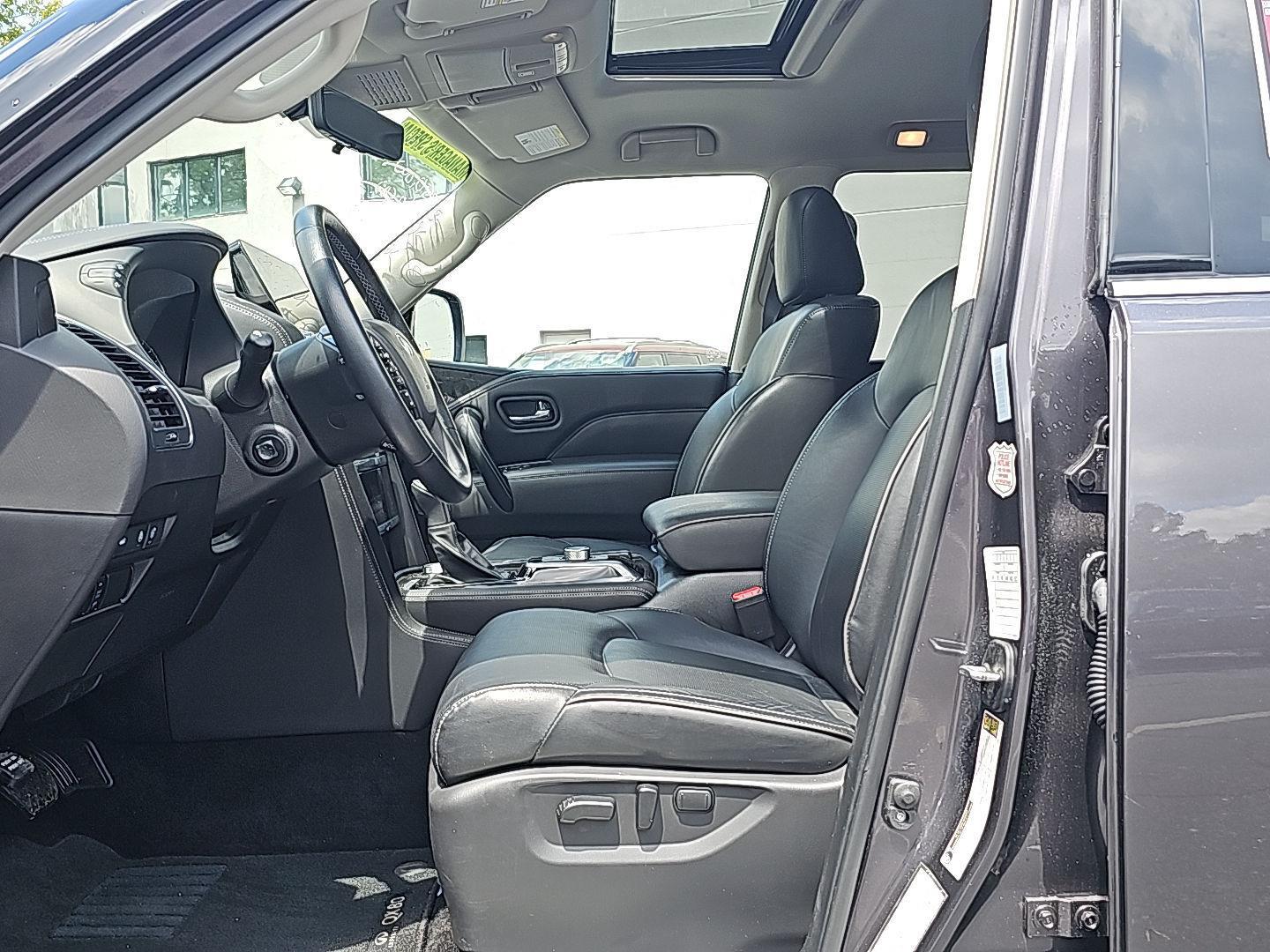 2024 Infiniti QX80 Luxe photo 10