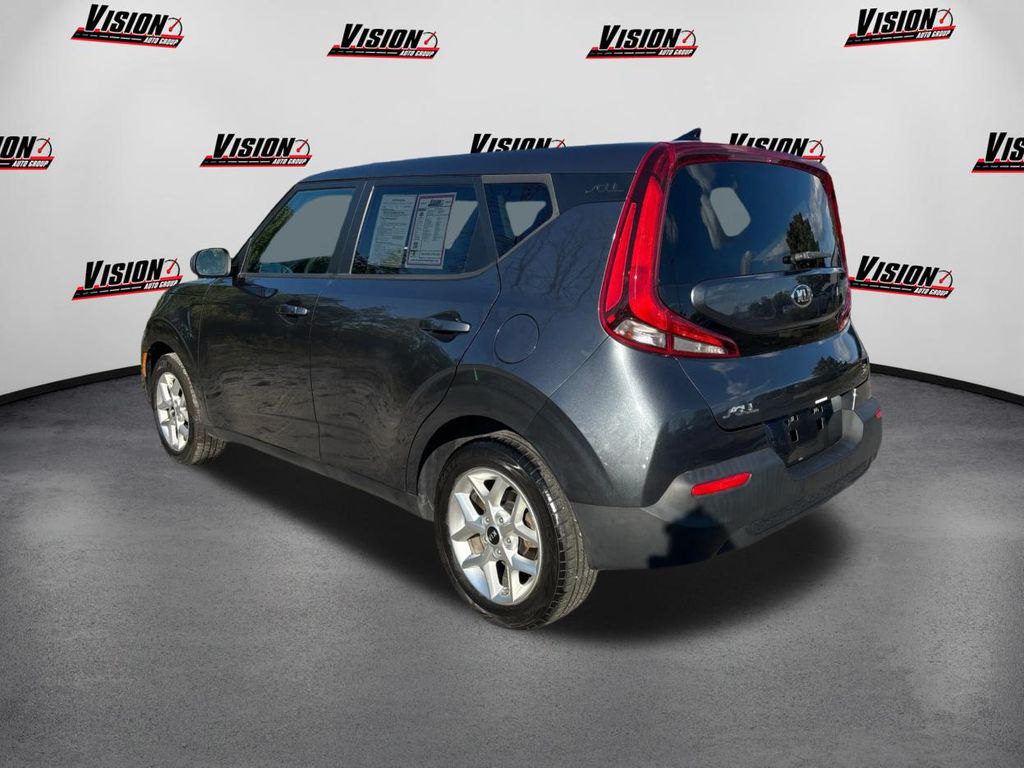 2021 Kia Soul S photo 7