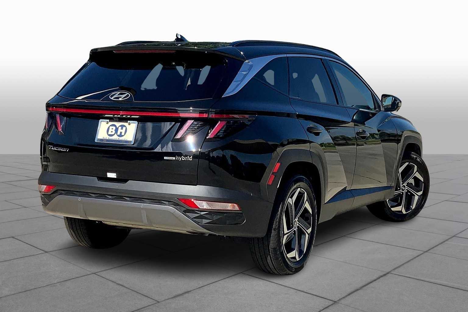 2024 Hyundai Tucson Hybrid Limited Sport photo 3