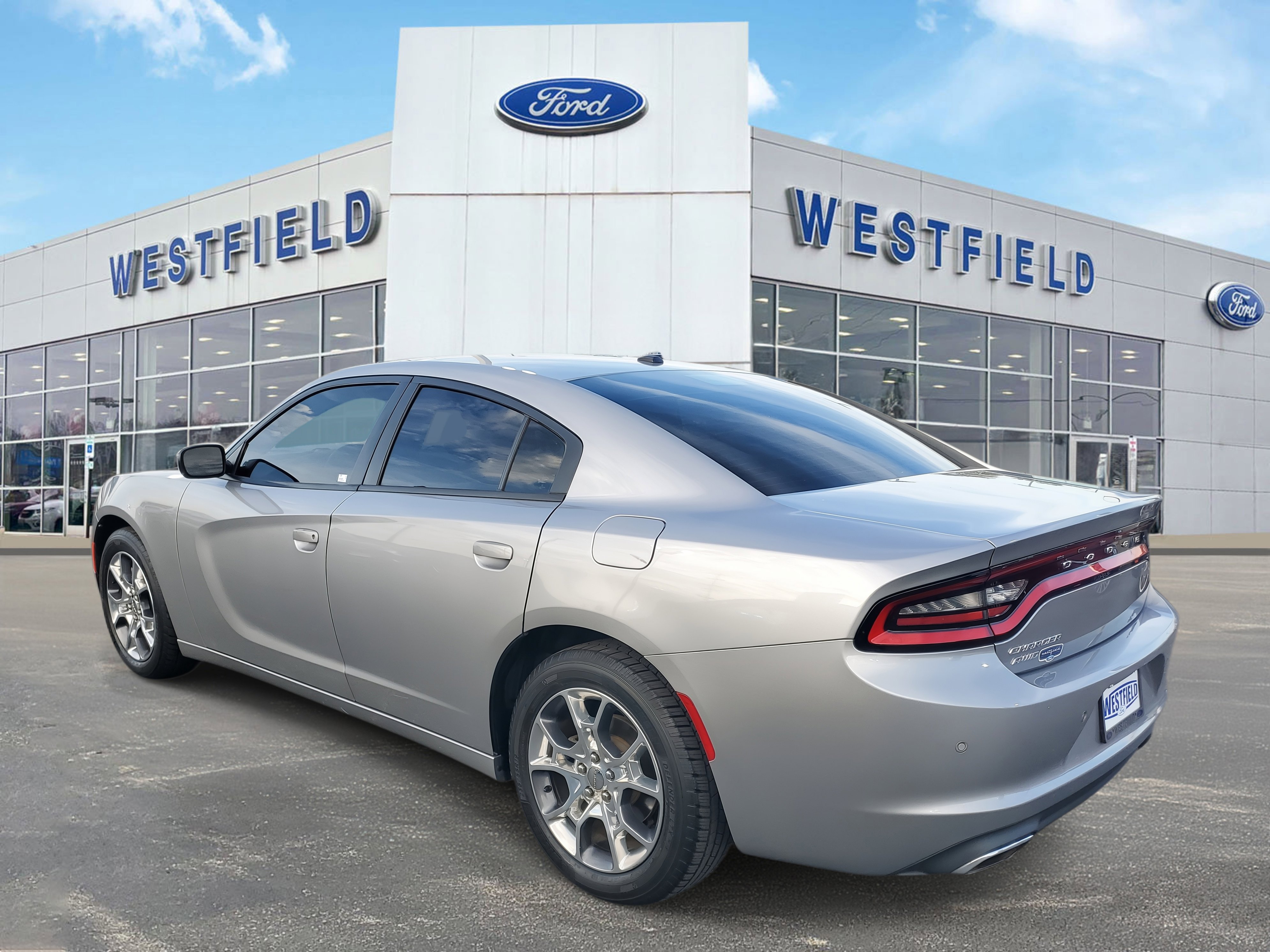 2016 Dodge Charger SE photo 4