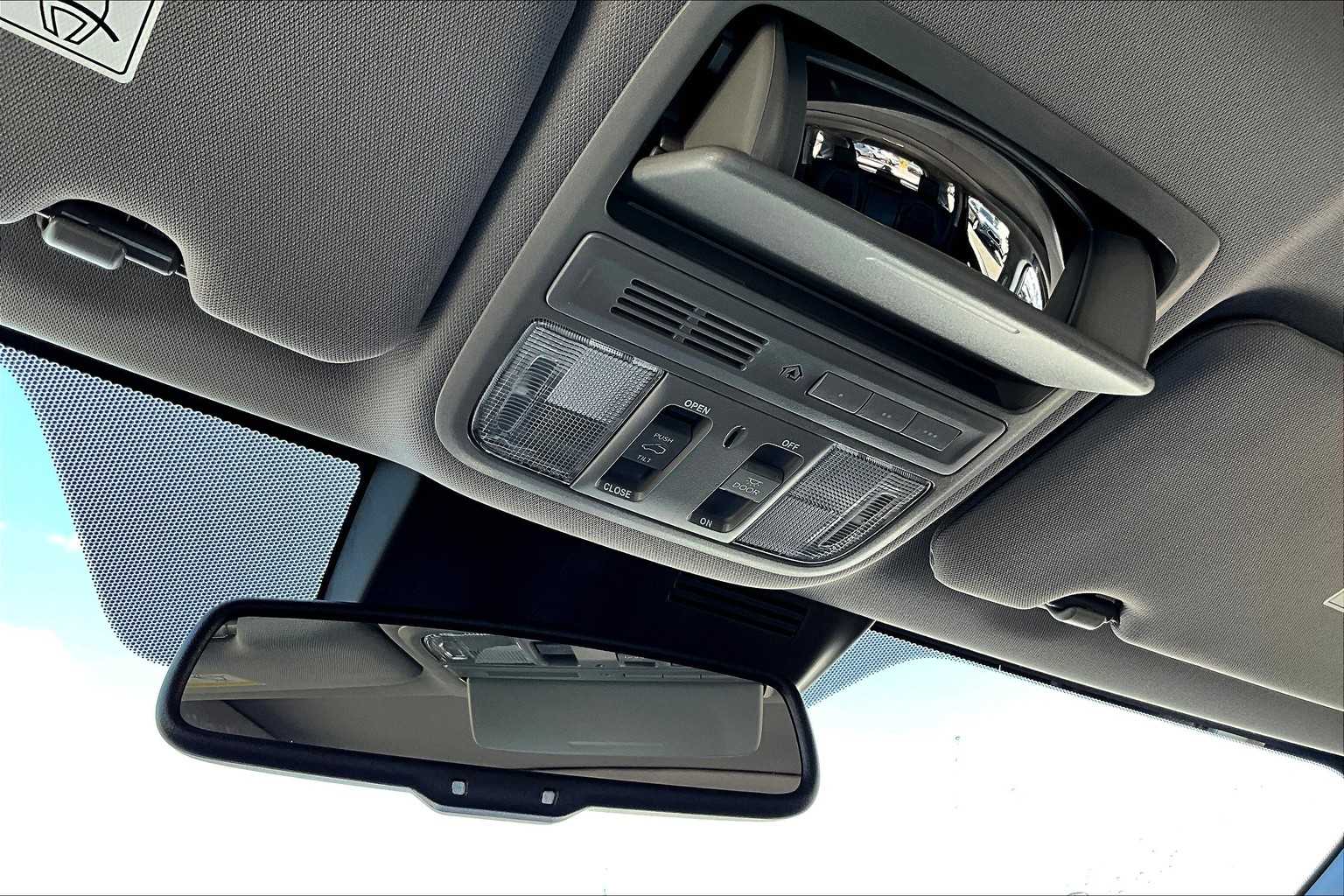 2022 Honda CR-V EX-L photo 28
