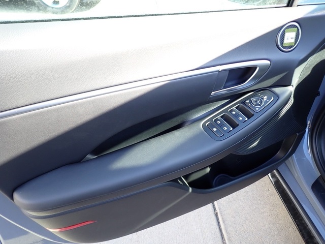 2025 Hyundai Sonata Hybrid SEL photo 15