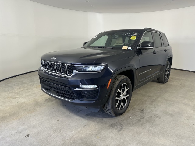 2024 Jeep Grand Cherokee Limited photo 12