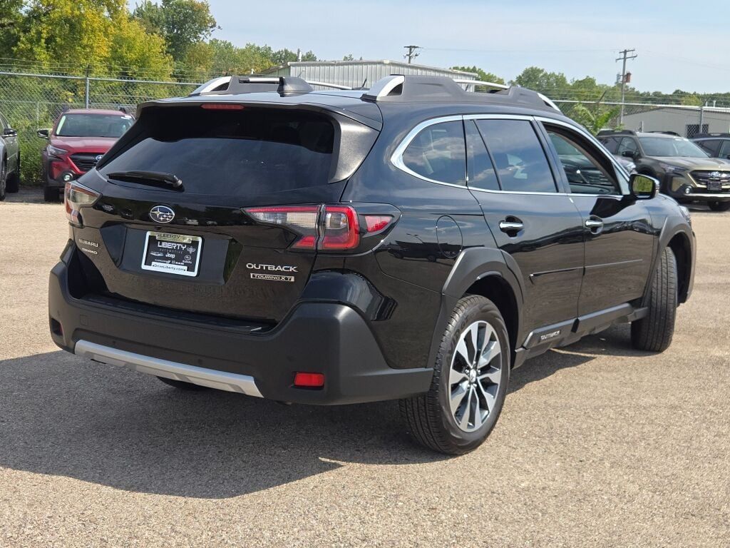 2023 Subaru Outback Touring XT photo 8