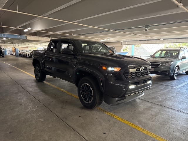 2024 Toyota Tacoma TRD Sport photo 4