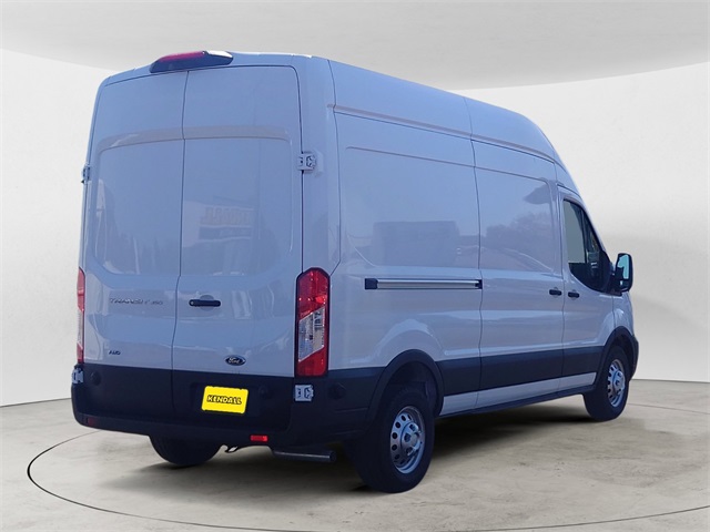 2024 Ford Transit photo 4