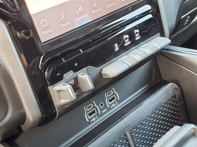 2026 Ram 1500 Laramie photo 18
