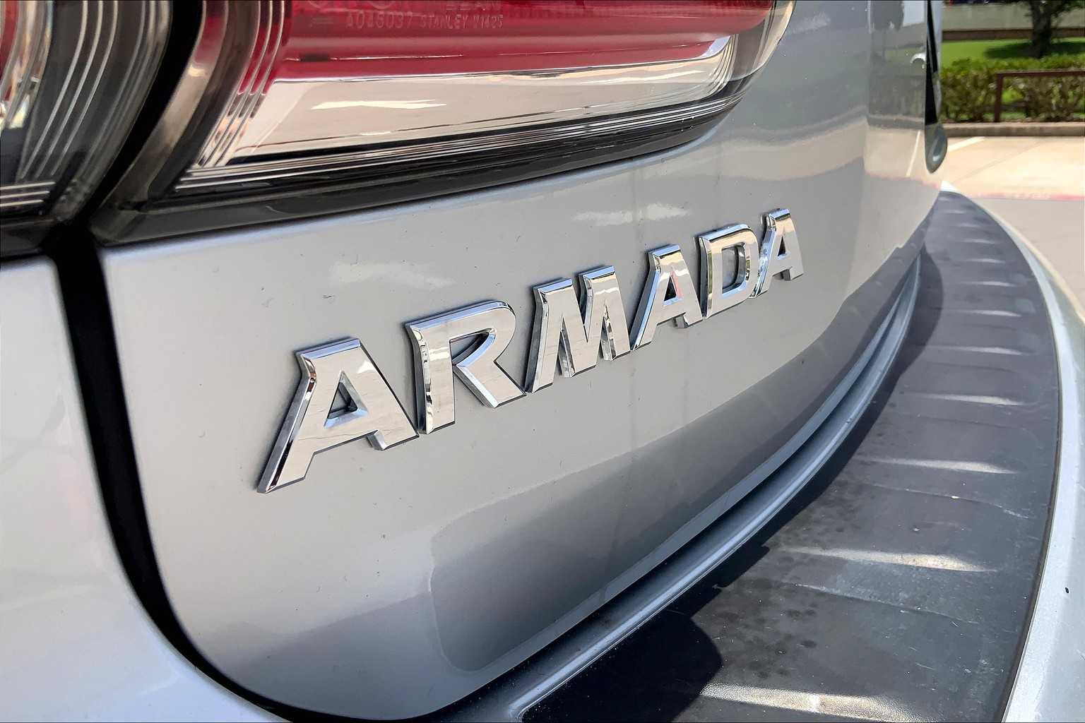 2019 Nissan Armada SV photo 27