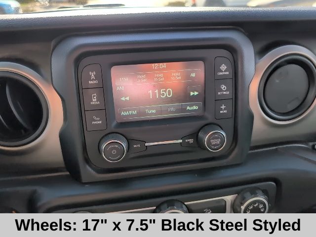 2019 Jeep Wrangler Unlimited Sport photo 2