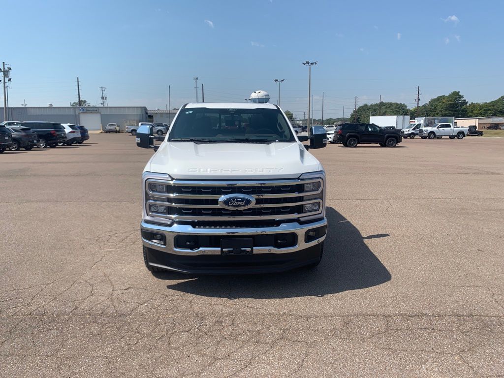 2026 Ford F-250 photo 2