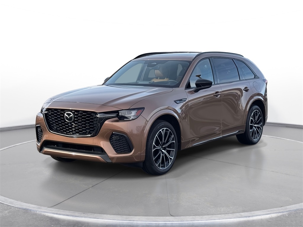 2025 Mazda CX-70 Premium Plus Package's photo