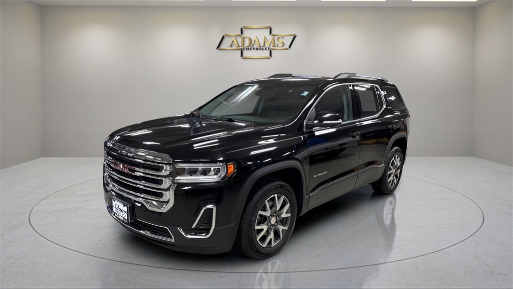 2022 GMC Acadia SLE's photo