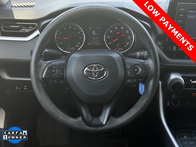 2022 Toyota RAV4 LE photo 19