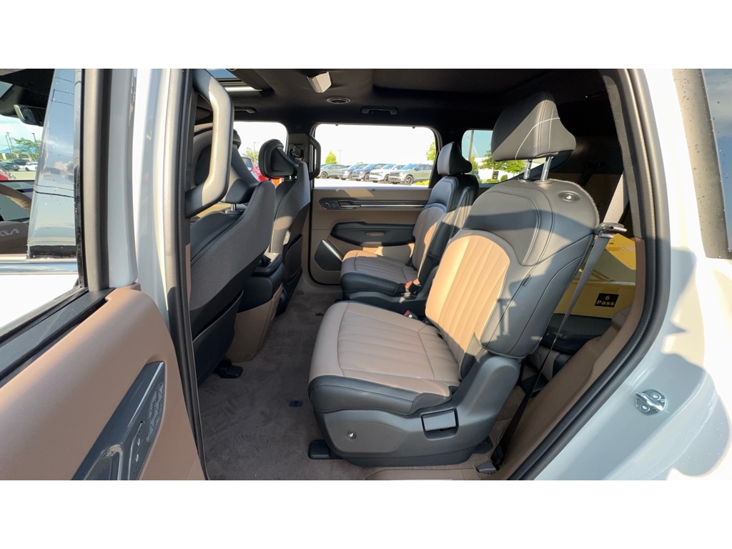 2026 Kia EV9 GT-Line photo 19