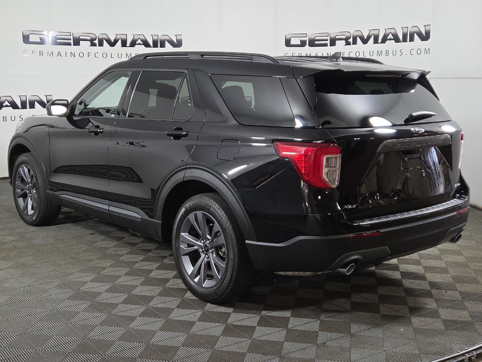 2023 Ford Explorer XLT photo 5
