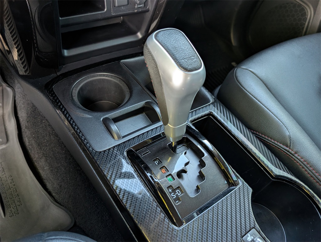 2020 Toyota 4Runner TRD Off-Road photo 28