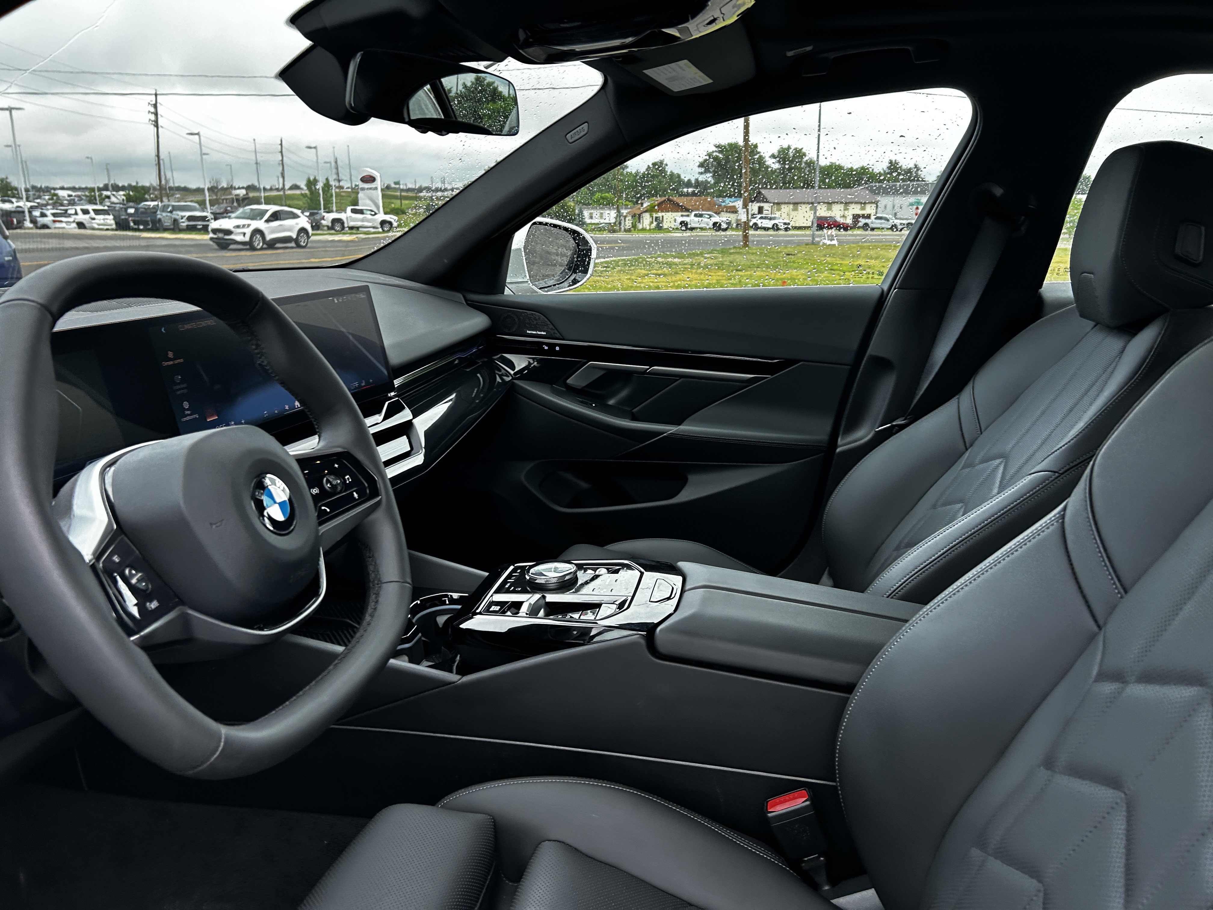 2025 Bmw 530i xDrive photo 2