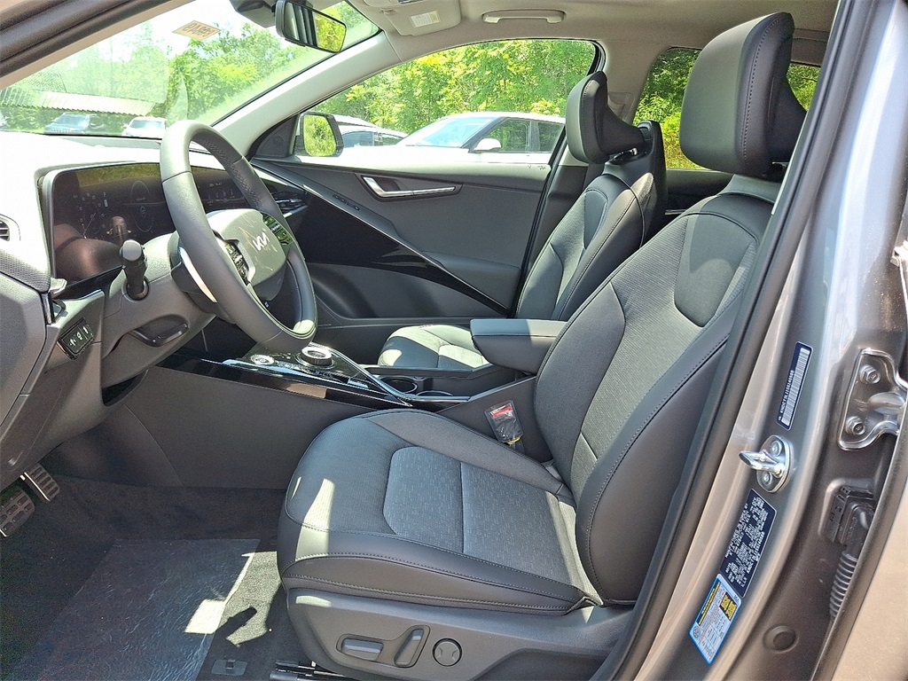 2025 Kia Niro EV Wave photo 11