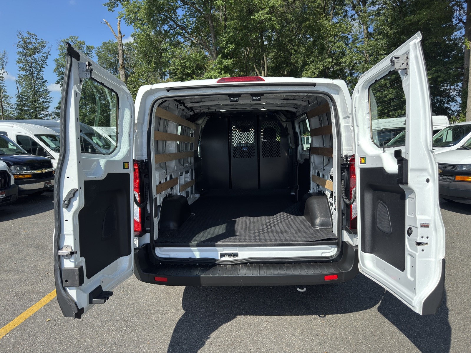 2024 Ford Transit photo 7