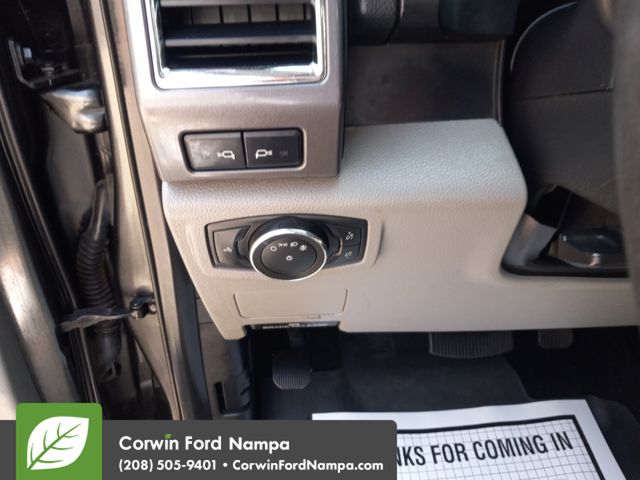 Used 2017 Gray Ford XLT image 17