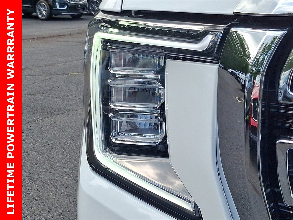 2023 Gmc Yukon XL SLT photo 9