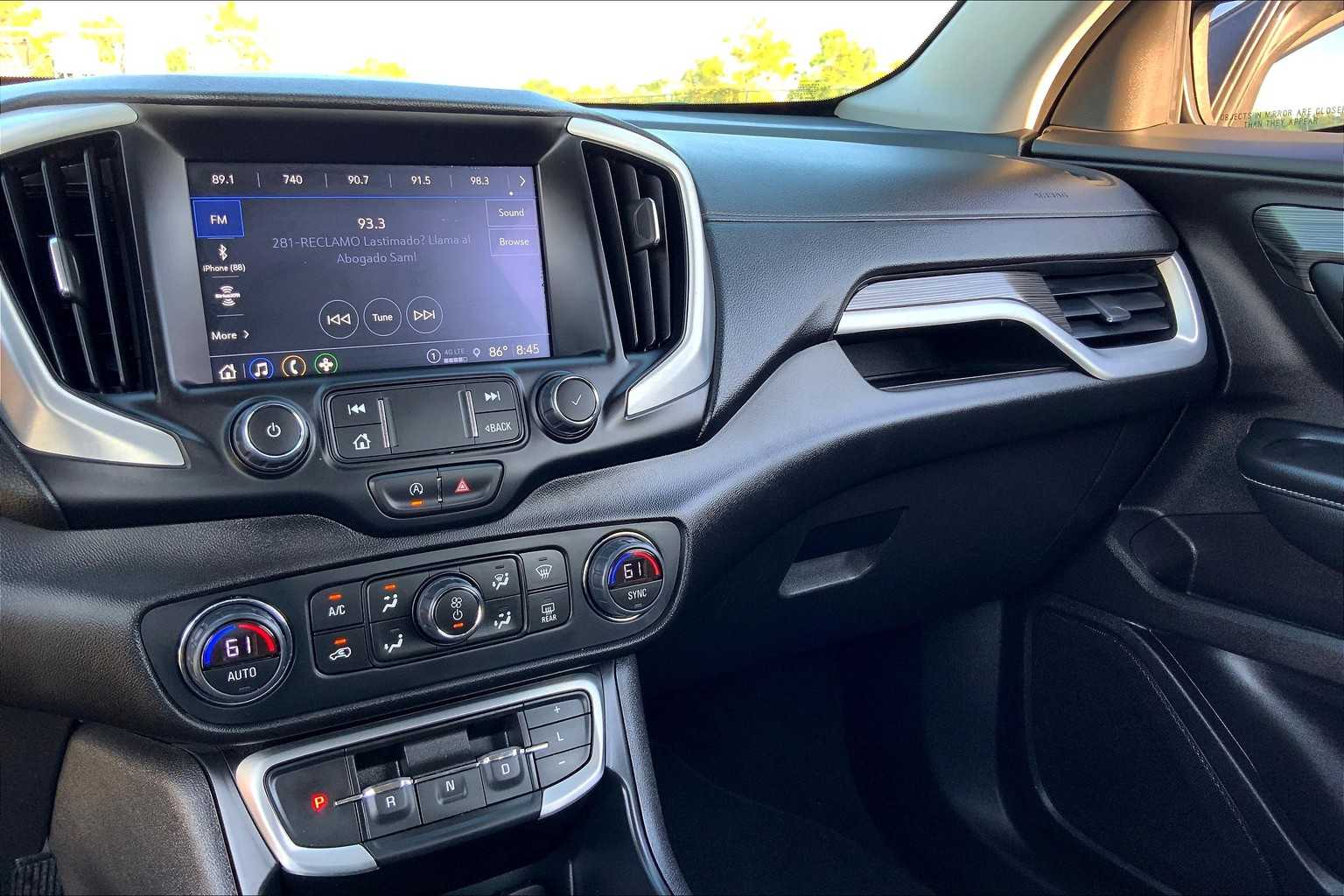 2024 Gmc Terrain SLT photo 30