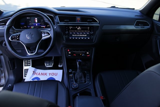 2023 Volkswagen Tiguan SE R-Line Black photo 33