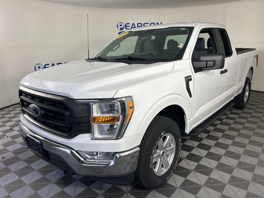 2021 Ford F-150 XL's photo