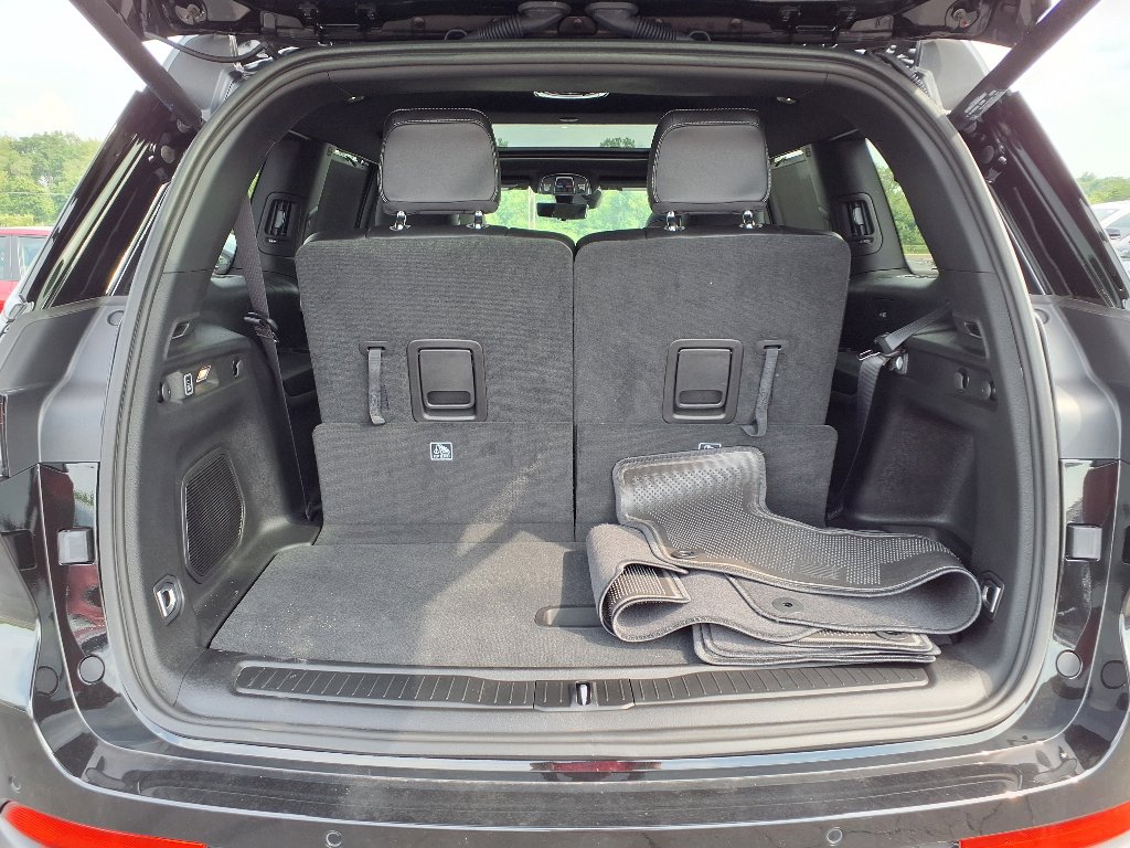 2025 Jeep Grand Cherokee Limited photo 19