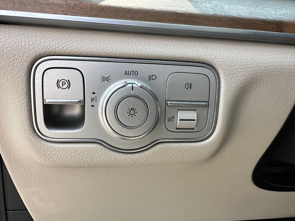 2022 Mercedes Benz GLE 450 4MATIC photo 12