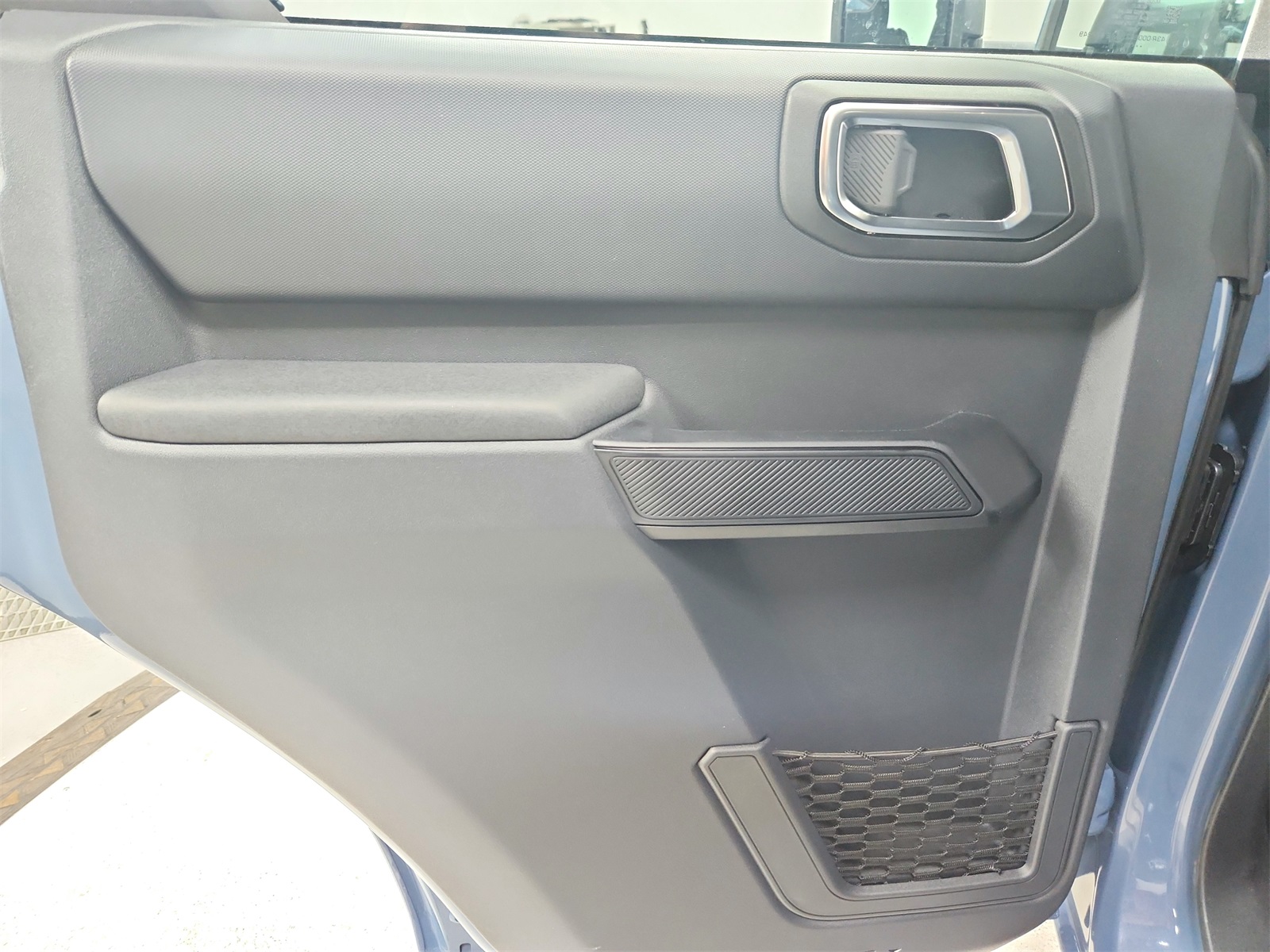 2025 Ford Bronco Base photo 36