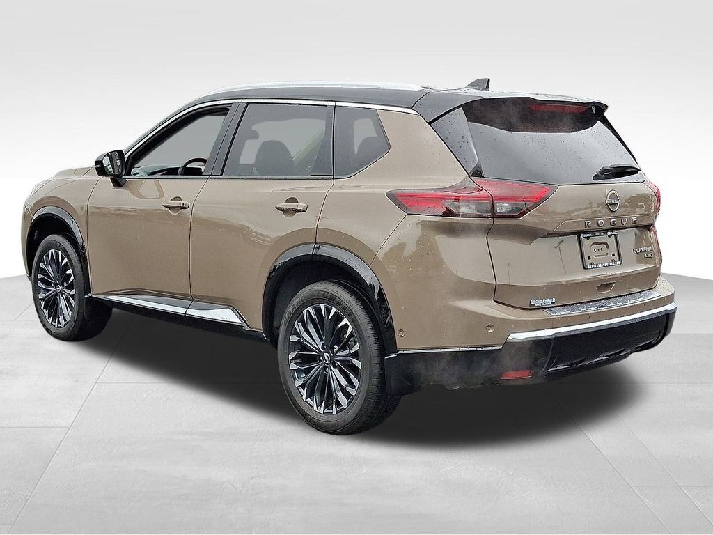 2024 Nissan Rogue Platinum photo 4