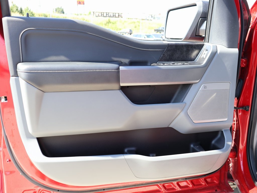 2022 Ford F-150 XLT photo 19