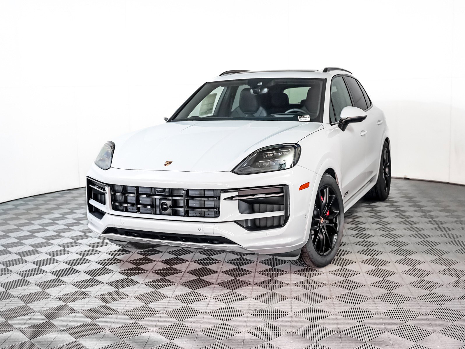 2026 Porsche Cayenne GTS