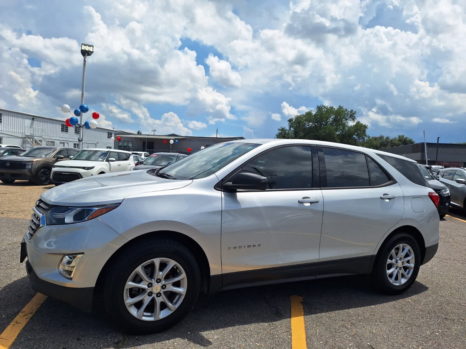 2019 Chevrolet Equinox LS photo 9