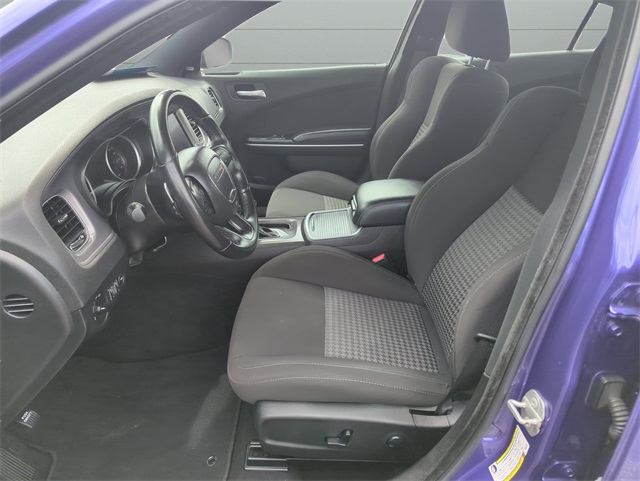 2023 Dodge Charger R/T photo 13