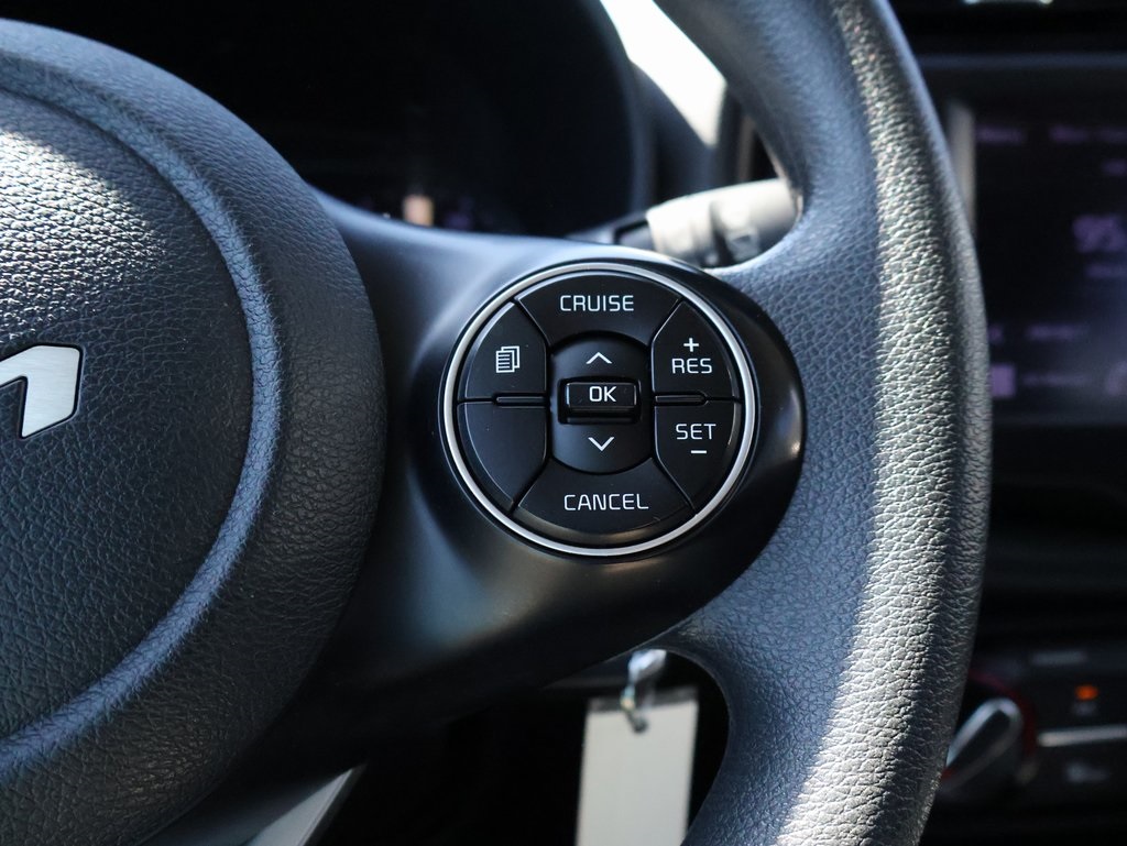 2022 Kia Soul LX photo 23