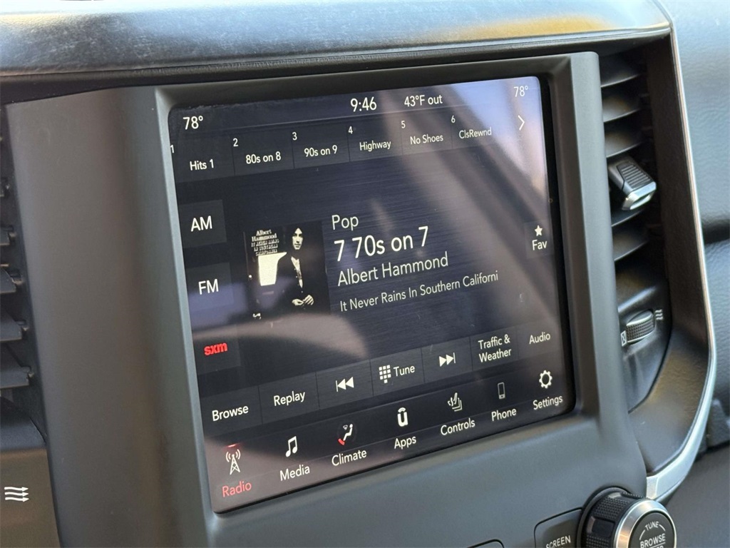 2021 Ram 1500 Big Horn Lone Star photo 3