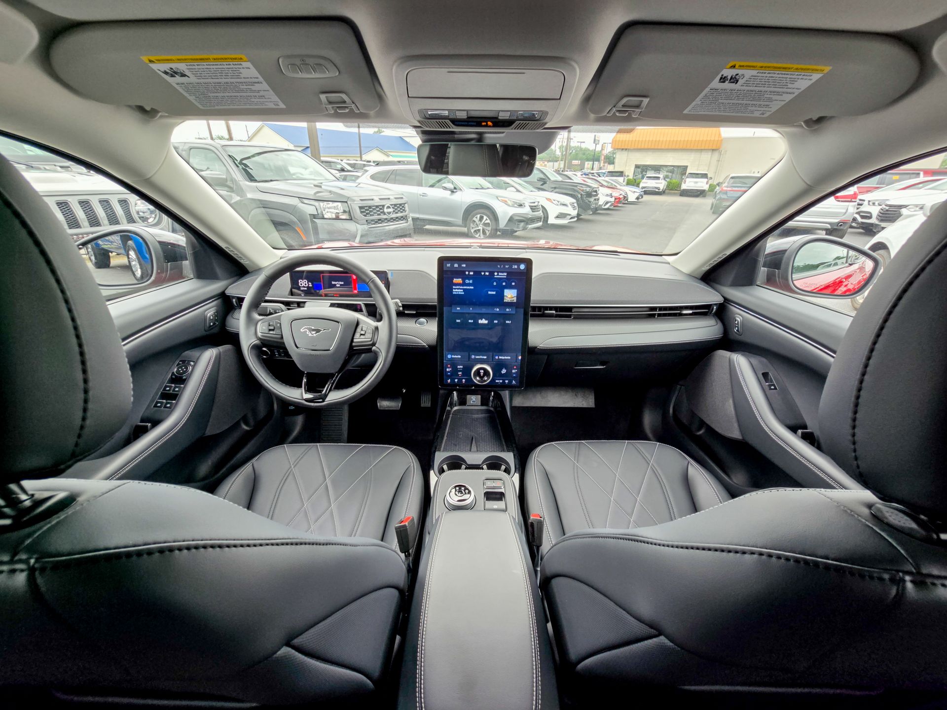 2024 Ford Mustang Mach-E Select photo 2