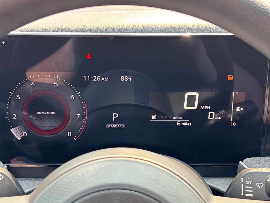 2025 Nissan Kicks SV photo 19