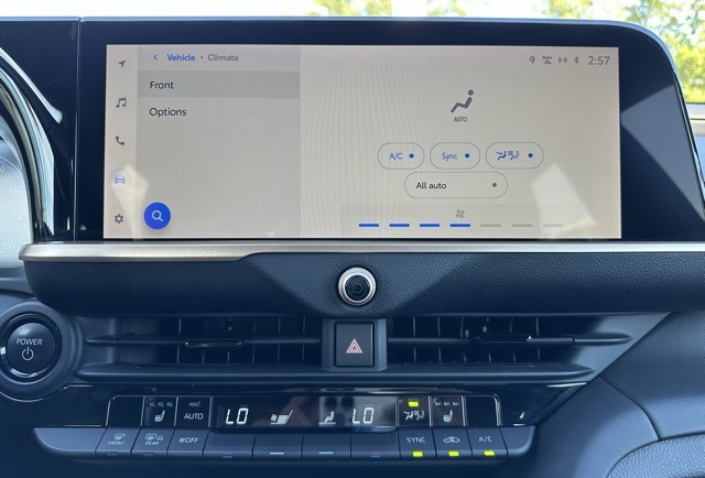 2023 Toyota Crown XLE photo 15