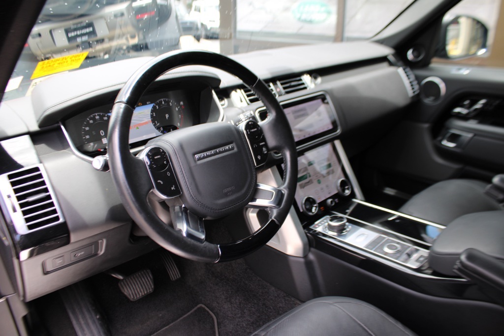 2019 Land Rover Range Rover SuperCharged photo 4
