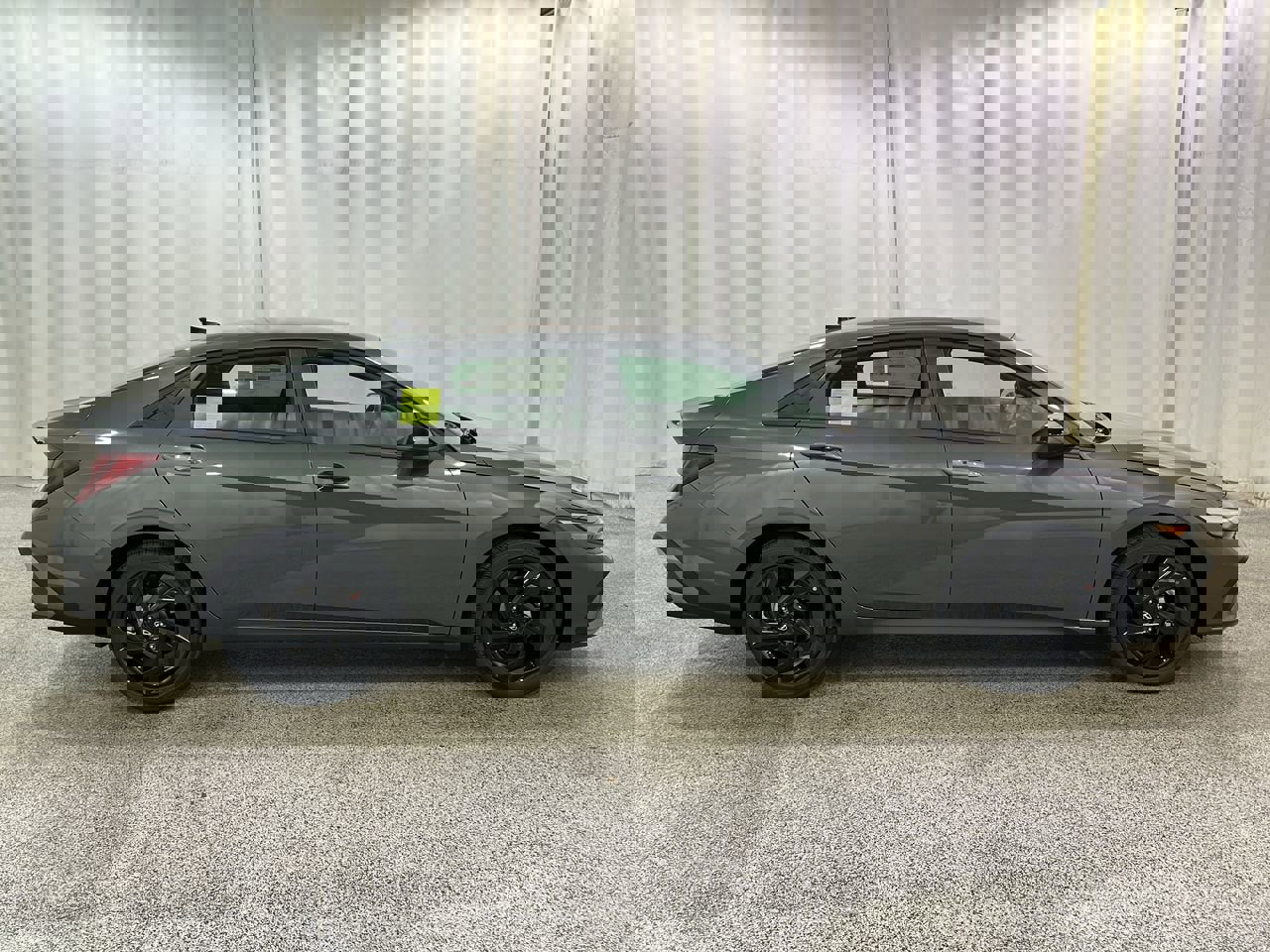 2026 Hyundai Elantra SEL Sport photo 4