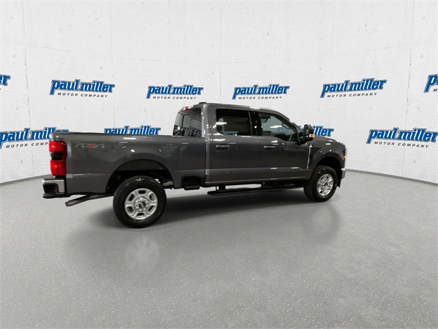 2026 Ford F-350 XLT photo 12